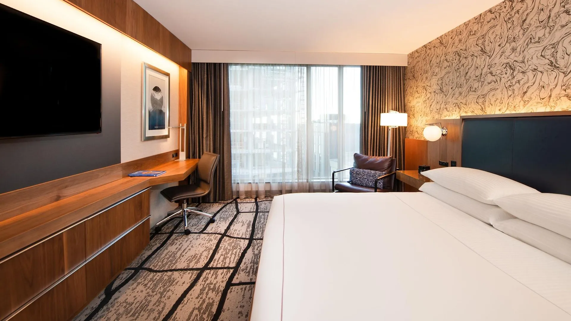 The Charter Hotel Seattle, Curio Collection By Hilton